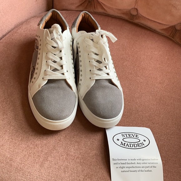 Steve Madden snakeskin sneakers with studs - Picture 5 of 16